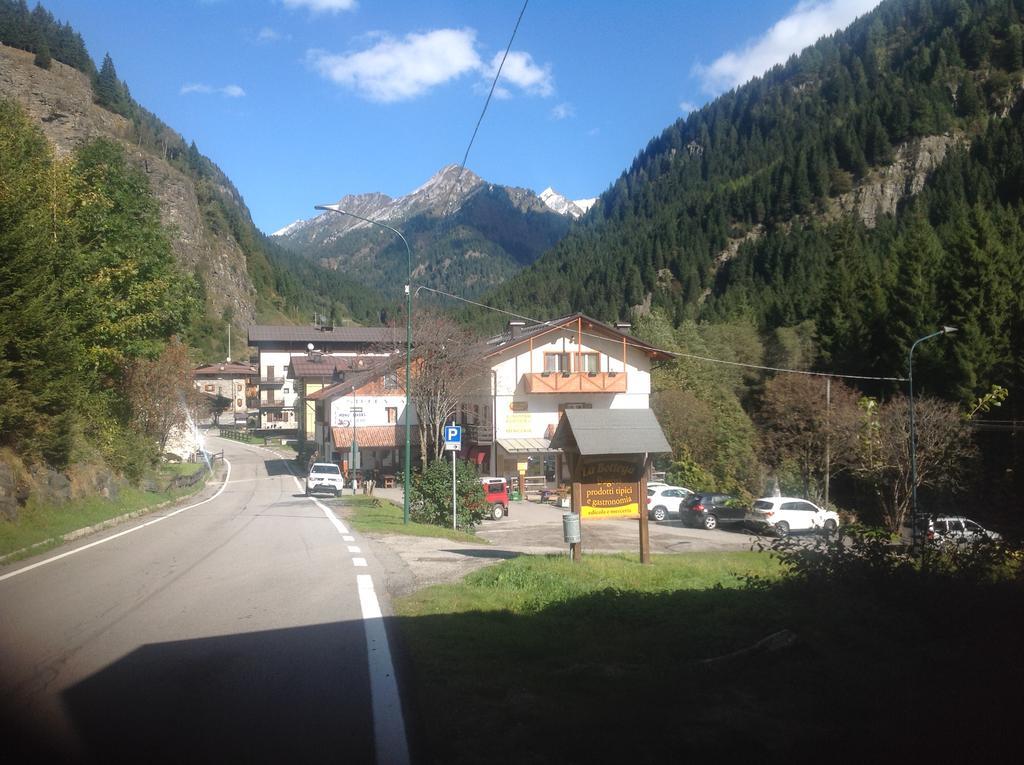 Affittacamere Valle Dorizzo Di Scavoni Paolo Val Dorizzo エクステリア 写真